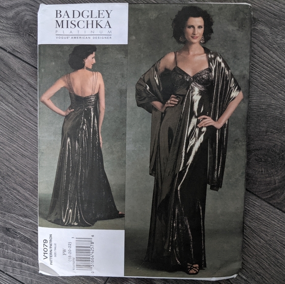 Vogue V1079 Badgley Mischka Sewing Pattern Evening Gown and Stole Size 18 20 22 - Picture 4 of 6